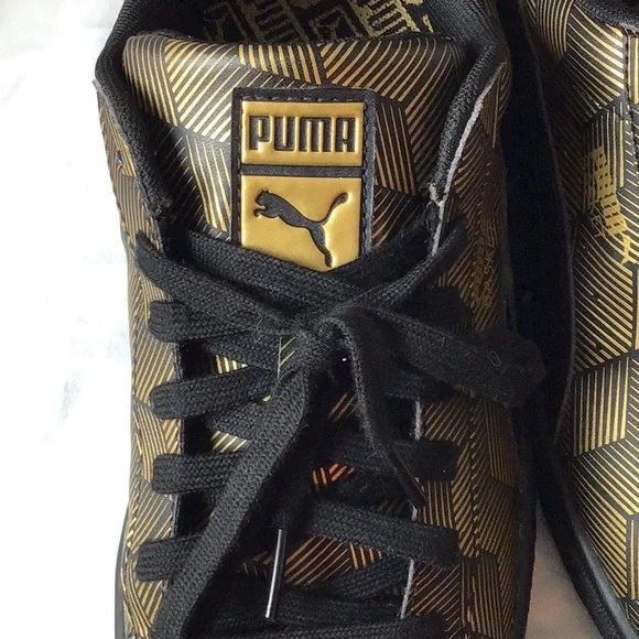 Pumas Women’s Basketball Classic Sneakers - Picture 10 of 12